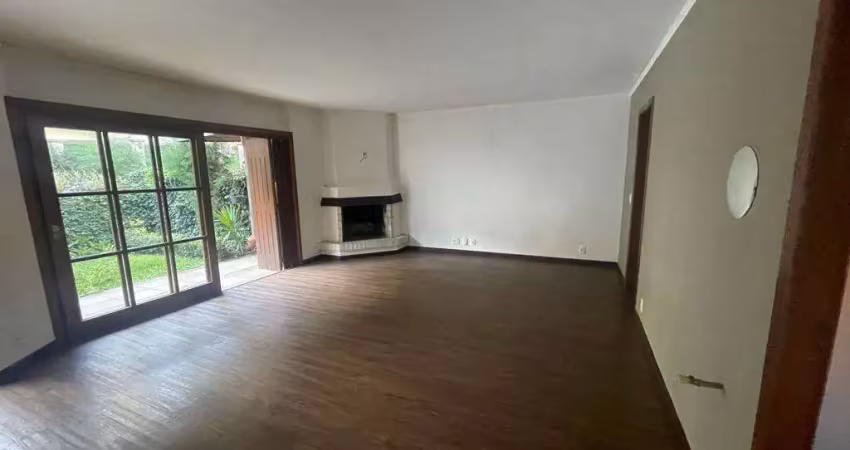 Casa 03 dorm. à venda no bairro bavária com 198 m² de área privativa