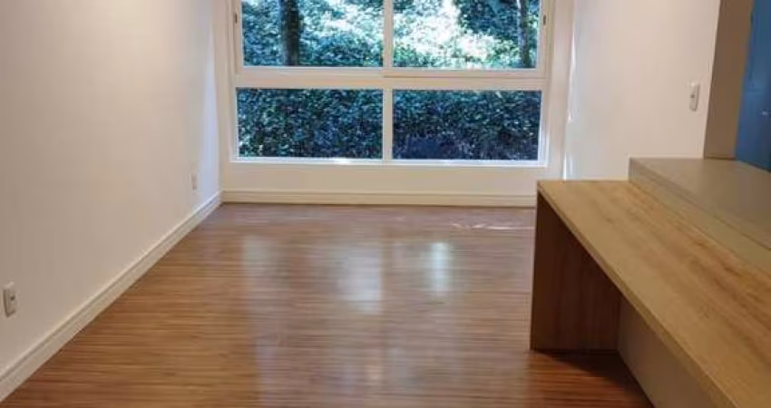 Apartamento 02 Dorm. à venda no Bairro Floresta com 70 m² de área privativa - 1 vaga de garagem