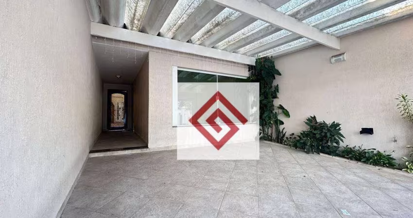 Sobrado com 3 dormitórios para alugar, 211 m² por R$ 5.500,00/mês - Campestre - Santo André/SP
