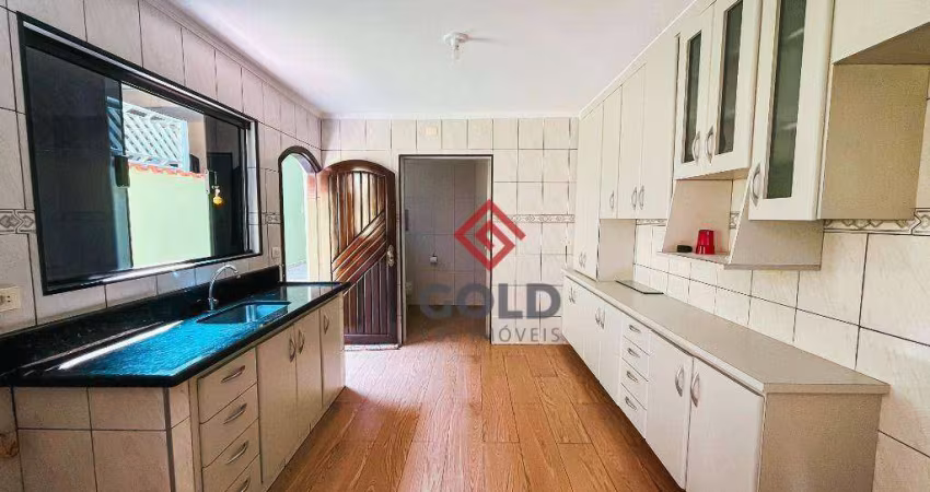 Sobrado com 3 dormitórios para alugar, 125 m² por R$ 3.355,00/mês - Jardim Ana Maria - Santo André/SP