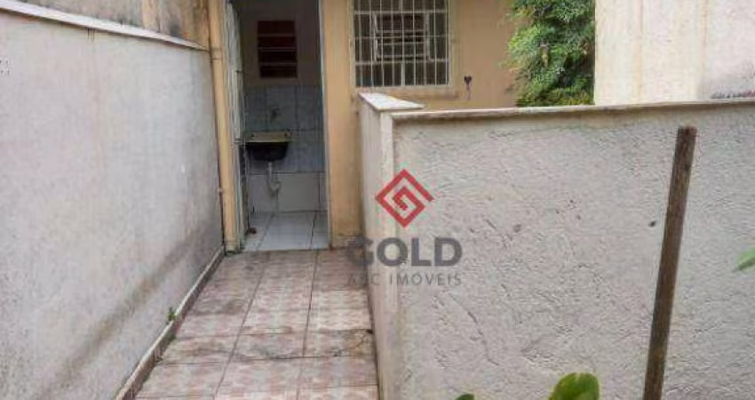 Casa com 1 dormitório para alugar, 30 m² por R$ 1.134,00/mês - Vila São Pedro - Santo André/SP