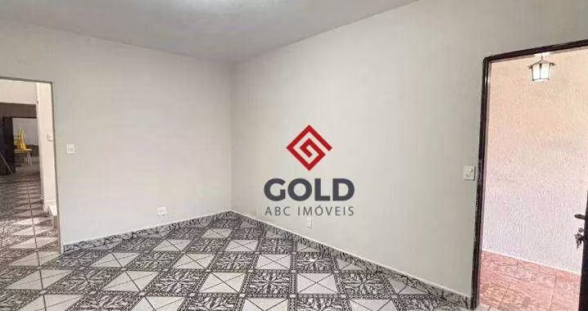 Sobrado com 3 dormitórios para alugar, 200 m² por R$ 4.649,00/mês - Parque Marajoara - Santo André/SP