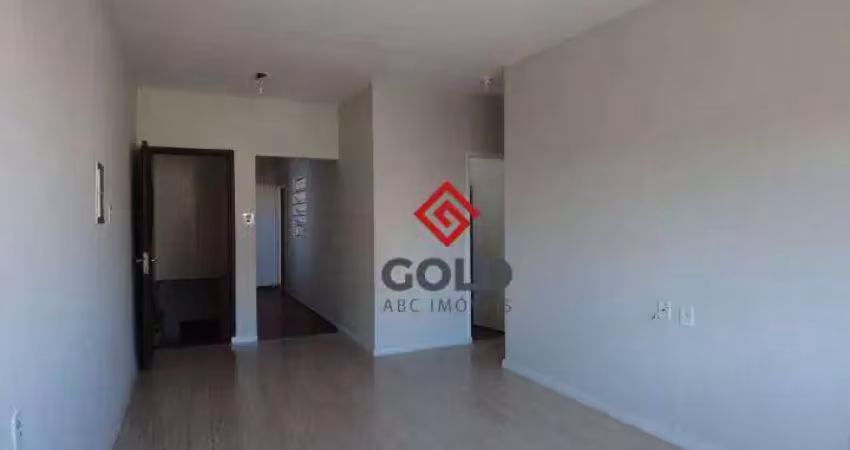 Casa com 2 dormitórios para alugar, 100 m² por R$ 2.220,00/mês - Vila Apiaí - Santo André/SP