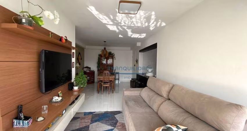 Apartamento com 3 dormitórios para alugar, 87 m² por R$ 5.981,00/mês - Jardim Caboré - São Paulo/SP