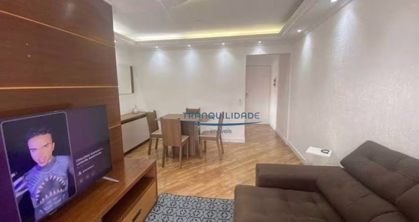 Apartamento com 3 dormitórios para alugar, 65 m² por R$ 3.000/mês - Jardim das Palmas - São Paulo/SP