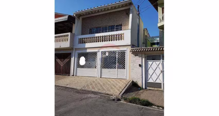 Sobrado 2 dorm. no santa mena excelente localização!