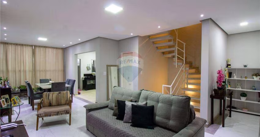 Casa à venda com 245m² em Condomínio Fechado no Parque Renato Maia - 03 Dormitórios | 04 vagas