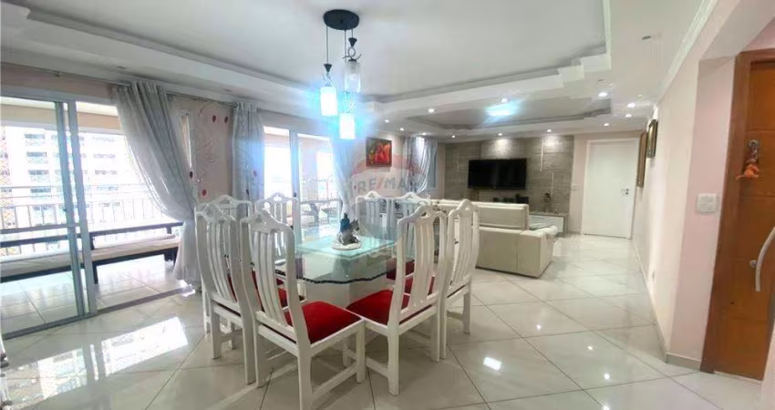 PARQUE CLUBE 151M2 - 3 SUITES - 2 VAGAS