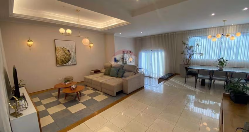 PREÇO REDUZIDO! Luxuosa Casa em Macedo, Grs com 2 aptos independentes 230m²