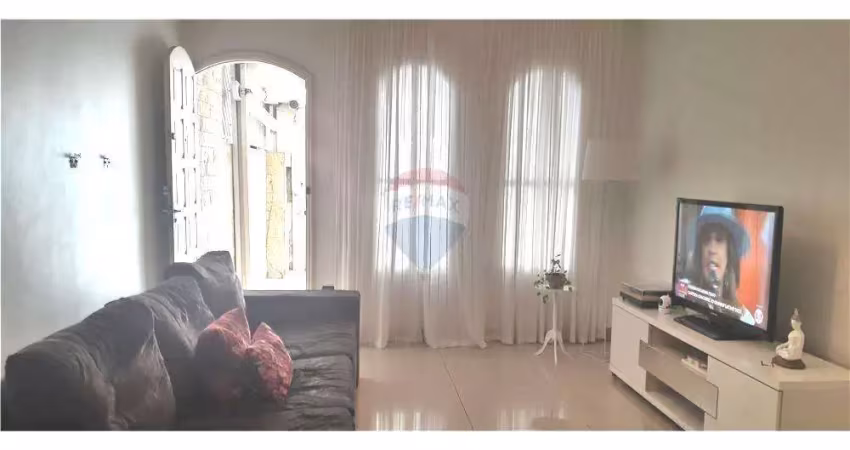 Vende-se Sobrado de 130 m² com 3 dormitórios, 2 banheiros,, 1 vaga de garagem -  Gopouva em Guarulhos