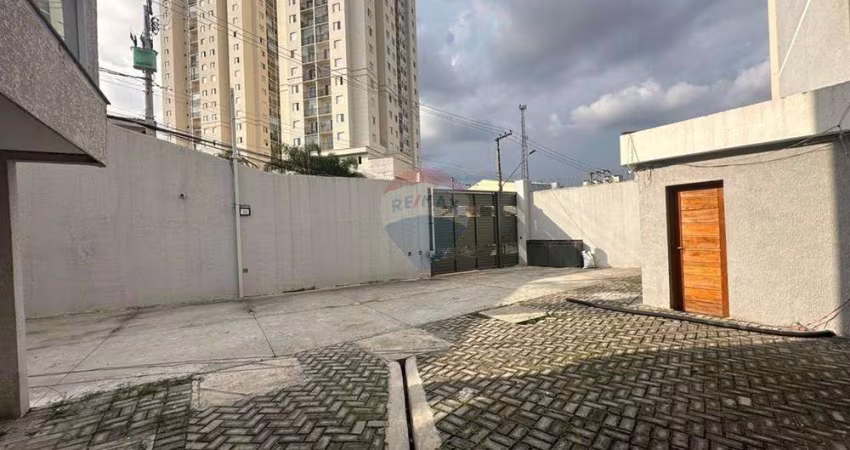 Aluguel de casa em condomínio 2 suítes