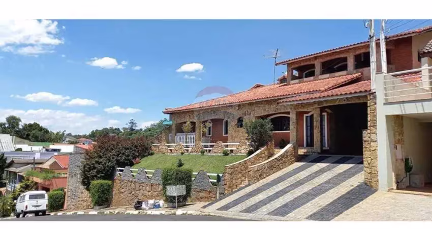 Casa em condomínio fechado com 4 quartos para alugar no Arujá Country Club, Arujá 