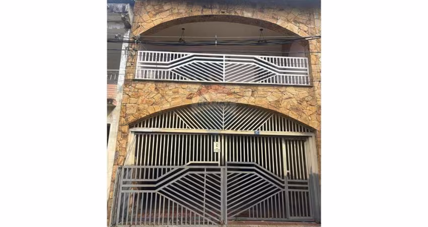 Alugue Seu Sobrado dos Sonhos em Guarulhos! 4 quartos com 2 suítes com banheira no Santa Emilia