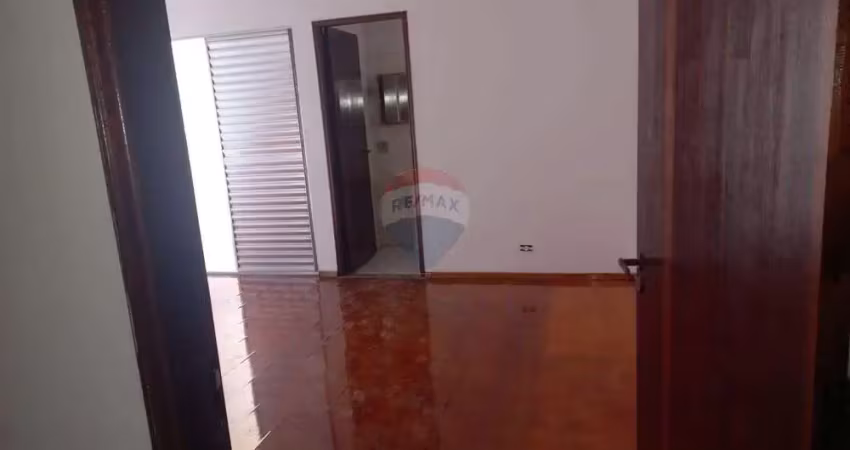 Casa com 2 quartos para alugar no Jardim Santa Clara, Guarulhos 