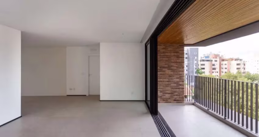 Melhor oportunidade de apartamento de alto padrão no Ahú, 3 dormitórios, 3 suítes, 2 vagas