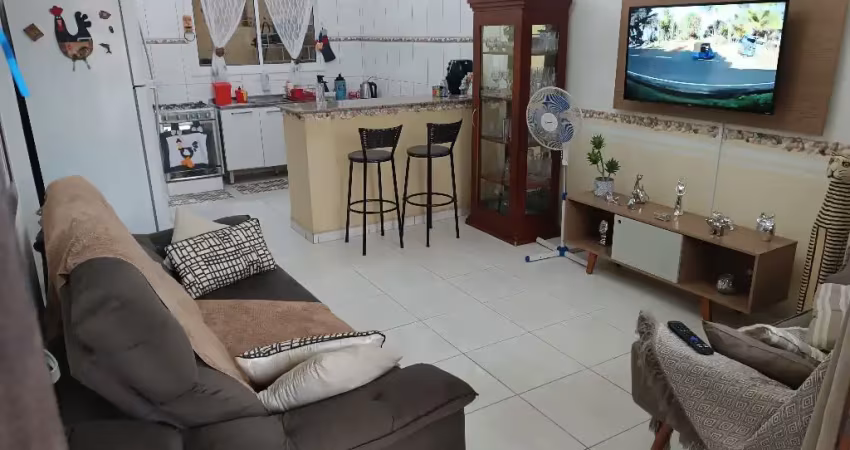 Casa  a venda condomínio fechado na praia de guaratuba