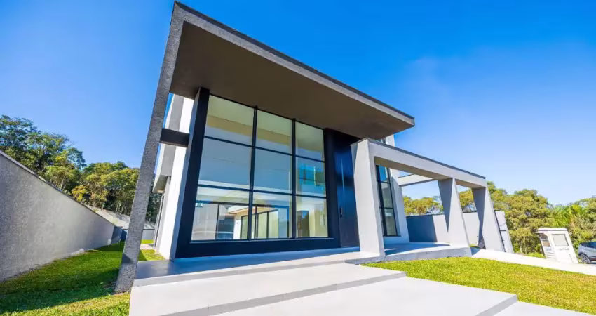 Linda casa de altíssimo padrão, perfeita para quem busca exclusividade é harmonia