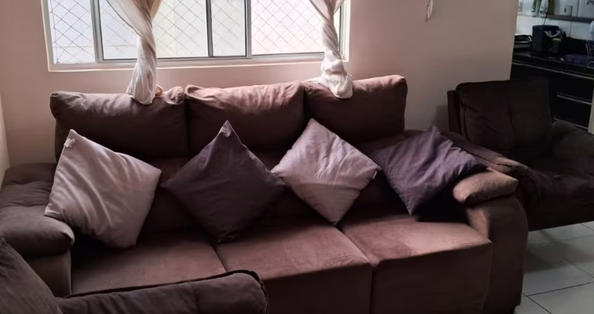 Apartamento 2 quartos semi-mobiliado a venda no Santa Candida