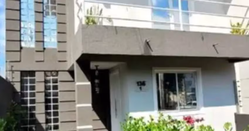 Casa com 3 quartos à venda na Rua Sapopema, 136, Santa Cândida, Curitiba