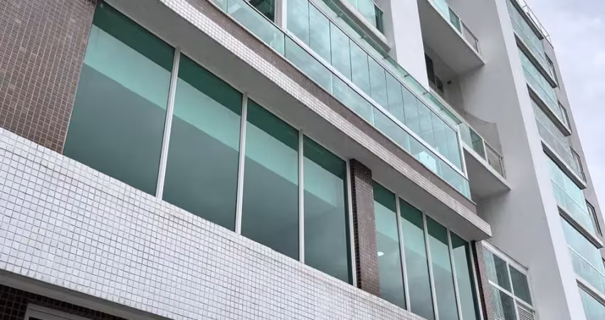 Lindo apartamento duplex 3 quartos na frente do museu do olho. oportunidade