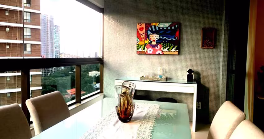 APARTAMENTO DE 2 SUÍTES NO HORTO FLORESTAL: Ventilação cruzada, 2 vagas, localização privilegiada - Imperdível!