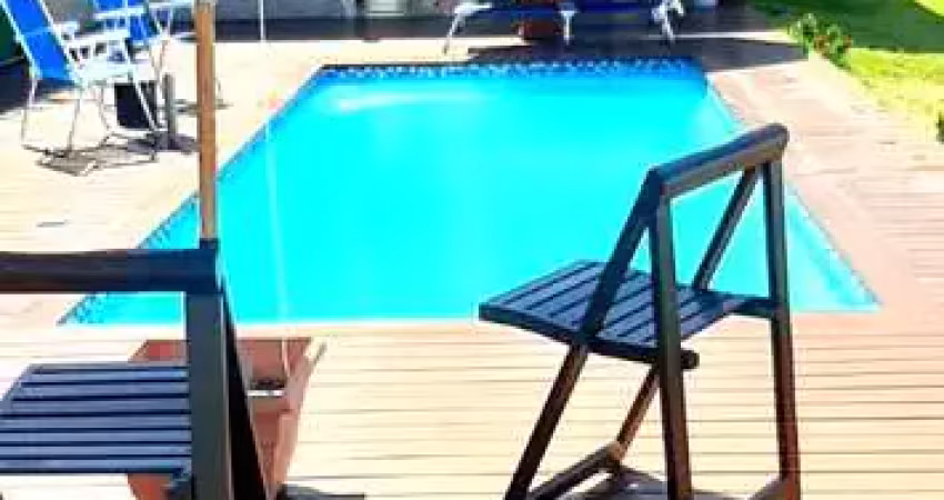 Imperdível Casa à Venda em Guarajuba com 4 Suítes e Área de Lazer Completa - Condomínio Água, Camaçari-BA