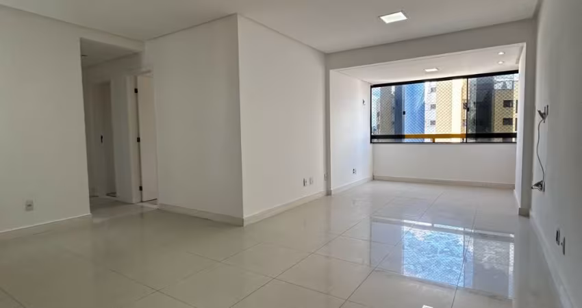 Apartamento 3 quartos no Caminho das Árvores. ÓTIMO MESMO!!!!!
