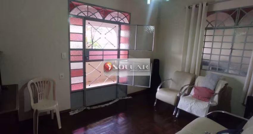 Casa com 4 quartos à venda no Parque Leblon, Belo Horizonte 