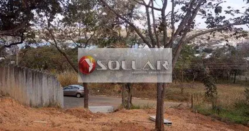 Terreno à venda na Lundcéia, Lagoa Santa 