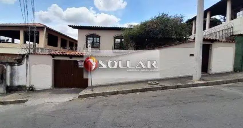 Casa com 3 quartos para alugar na Vila Cloris, Belo Horizonte 