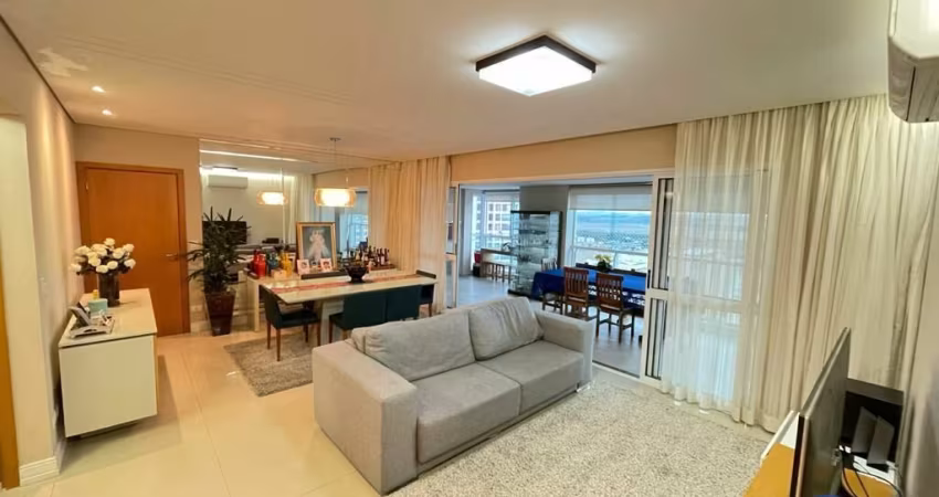Apartamento Alto Padrão de 194m² com 4 suítes e Varanda Gourmet no Jd Aquarius em São José dos Campos