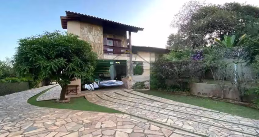 Casa para venda em mairiporã, rio abaixo, 4 dormitórios, 2 suítes, 4 banheiros, 5 vagas