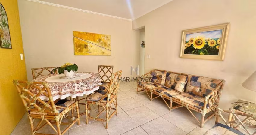 Apartamento à venda na Praia da Astúrias com sacada