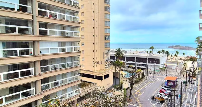 Apartamento a 60 metros da praia das pitangueiras no guarujá em excelente localização!