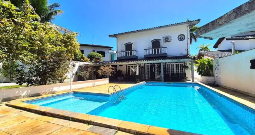 Casa com 5 dormitórios, 277 m² - venda por r$ 1.800.000,00 ou aluguel por r$ 9.000,00/mês - pernambuco i - guarujá/sp