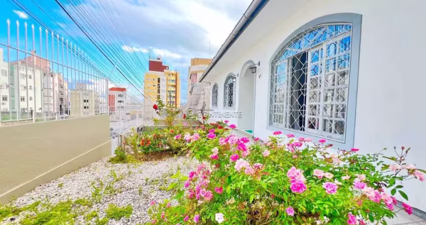 Casa com 3 quartos à venda na Rua Irmã Bonavita, 81, Capoeiras, Florianópolis