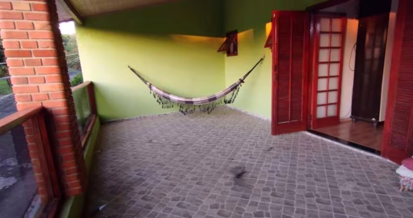 Casa para Venda em Itu, Parque São Camilo, 3 dormitórios, 1 suíte, 4 banheiros, 2 vagas