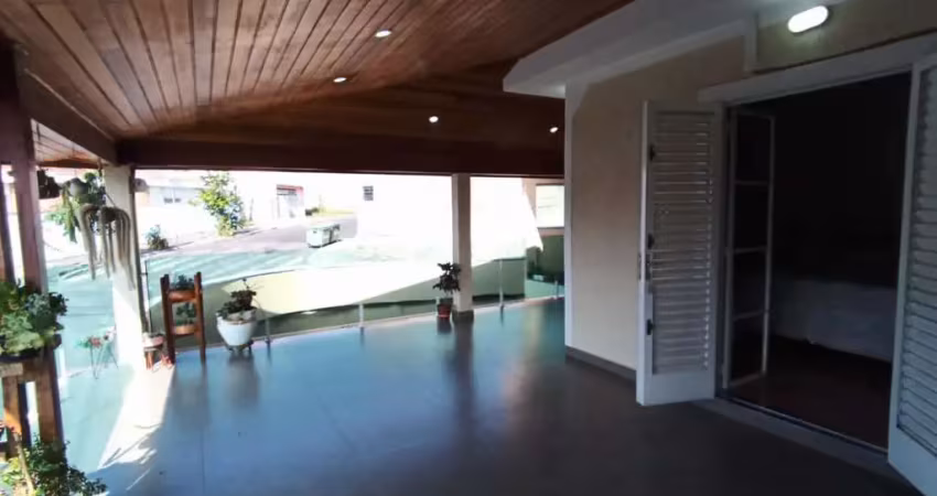 Casa para Venda em Salto, Jardim Marília, 3 dormitórios, 3 banheiros, 3 vagas