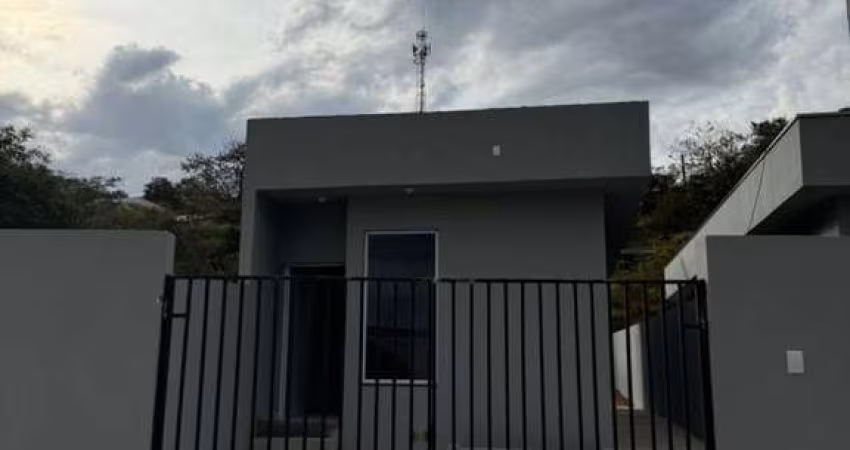 Casa para Venda em Tatuí, Jardim Paulista, 2 dormitórios, 1 banheiro, 2 vagas