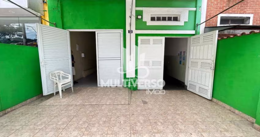 Comprar Casa de 3 Dormitórios no Gonzaga