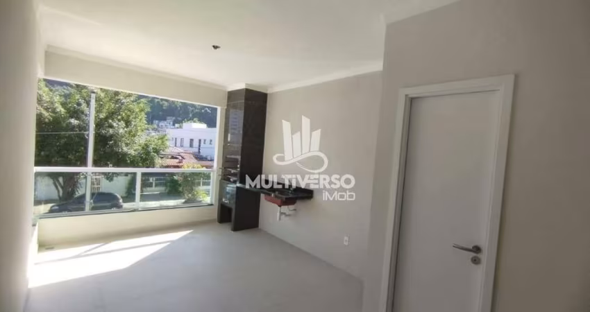 Casa à venda, 3 quartos no bairro Marapé em Santos