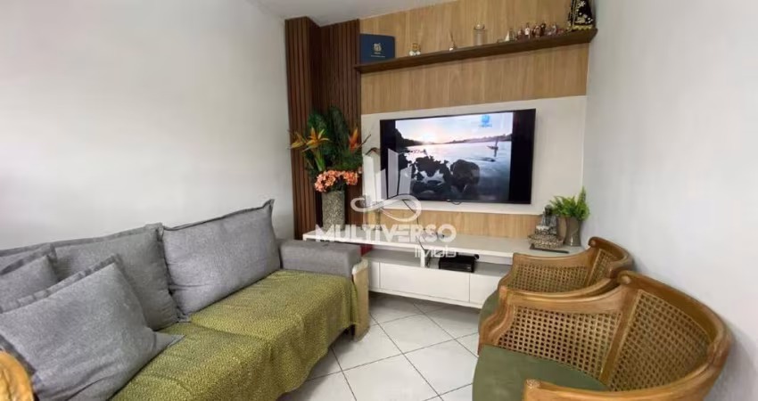 Casa Triplex 2 dormitórios, Vila Mathias - Santos - R$549.000,00