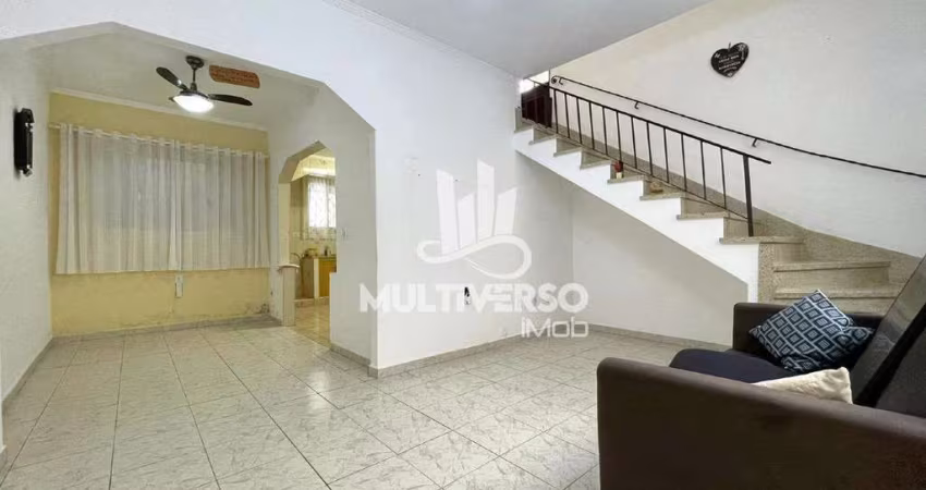 Casa à venda, 2 quartos no bairro Macuco em Santos