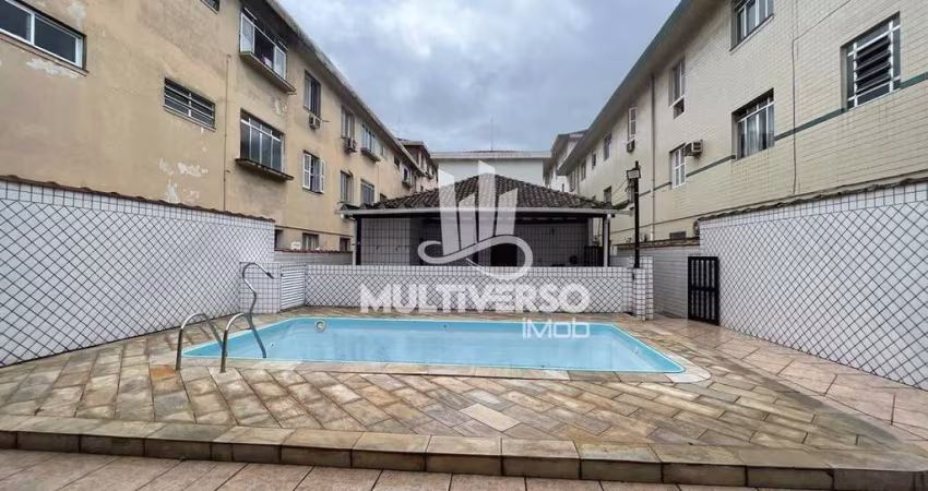 Terreno à venda, no bairro Macuco em Santos