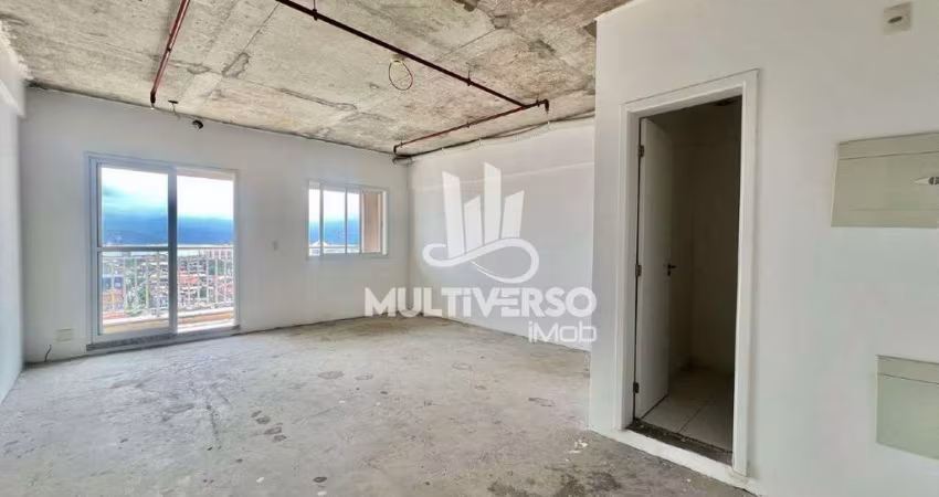 Sala Comercial à venda, no bairro Vila Mathias em Santos