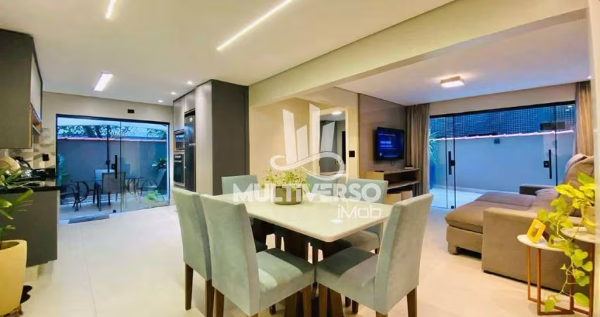 Apartamento Garden sensacional estilo casa com area gourmet 2 suítes na Ponta da Praia