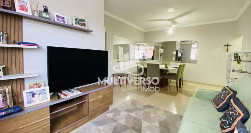 Apartamento 2 dormitórios + dependência 3 quadras da praia no boqueirão em santos