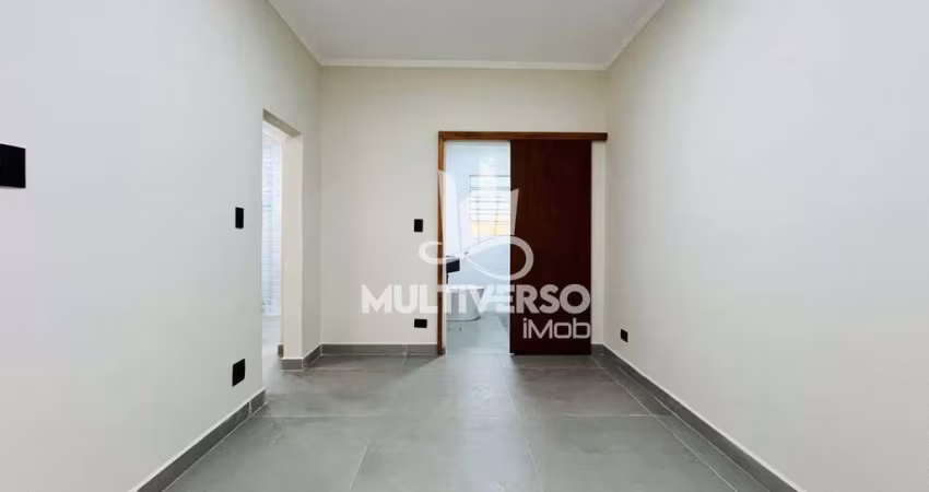 Apartamento 1 dormitório pé na areia reformado no José Menino em Santos
