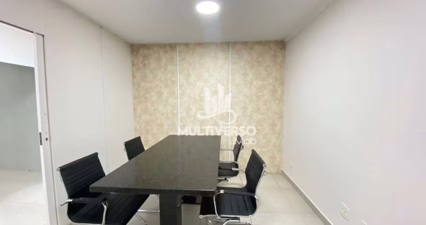 Sala Comercial à venda, no bairro Boqueirão em Santos