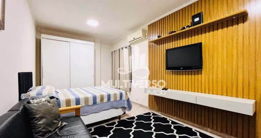 Sala Living mobiliada na quadra da praia em Santos